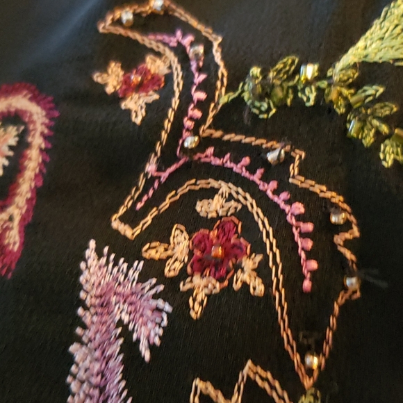 Coldwater Creek embroidered blouse - Picture 6 of 6